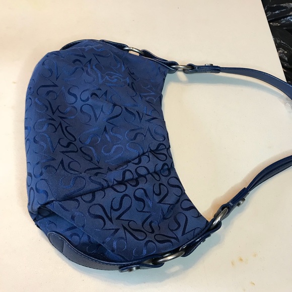 Simply Vera Vera wang blue purse leather strap - Picture 3 of 5
